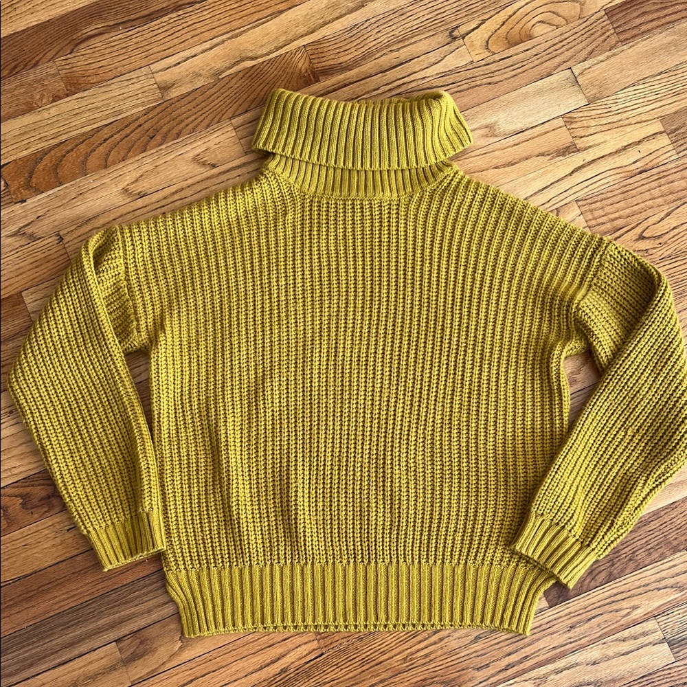 Forever 21 Chunky Turtleneck Sweater - Mustard